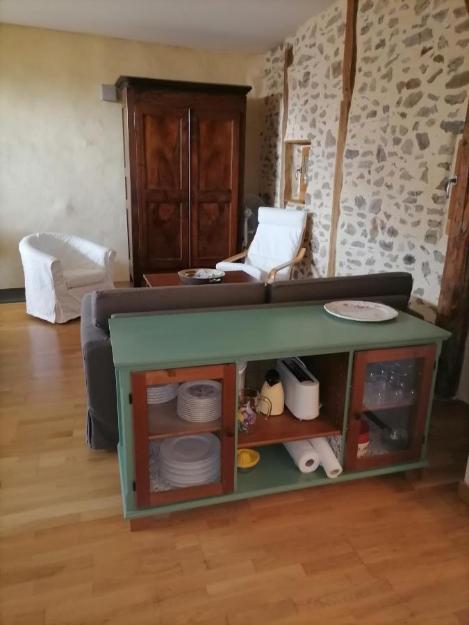 Le Relais D'Anglards Daire Dış mekan fotoğraf