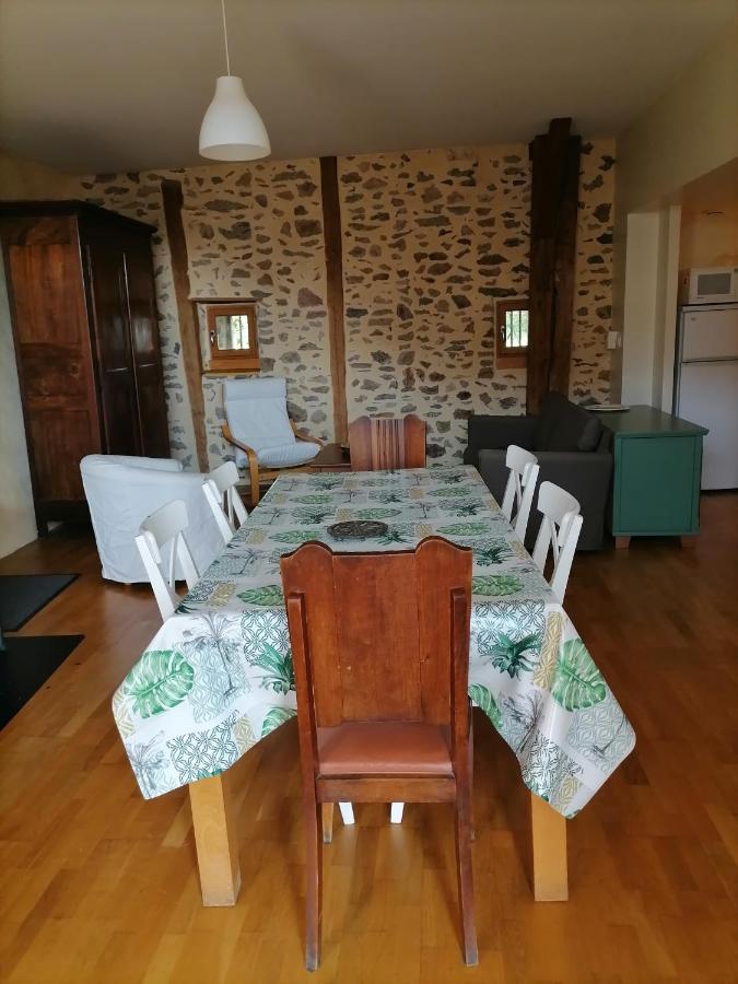 Le Relais D'Anglards Daire Dış mekan fotoğraf